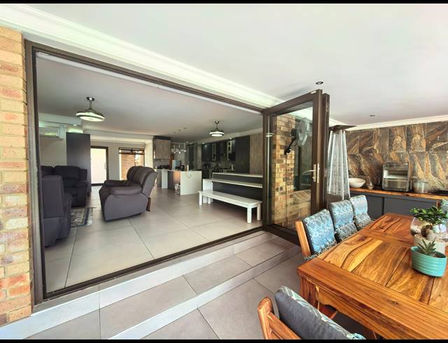 3 BEDROOM HOUSE FOR SALE IN VAALPARK